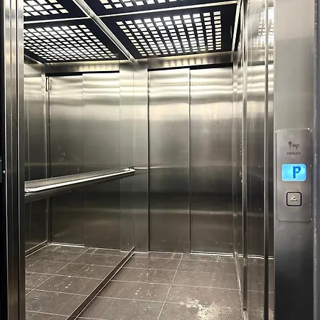 Apartamento Matejki ~ Self Check-in 24 ~ Parking