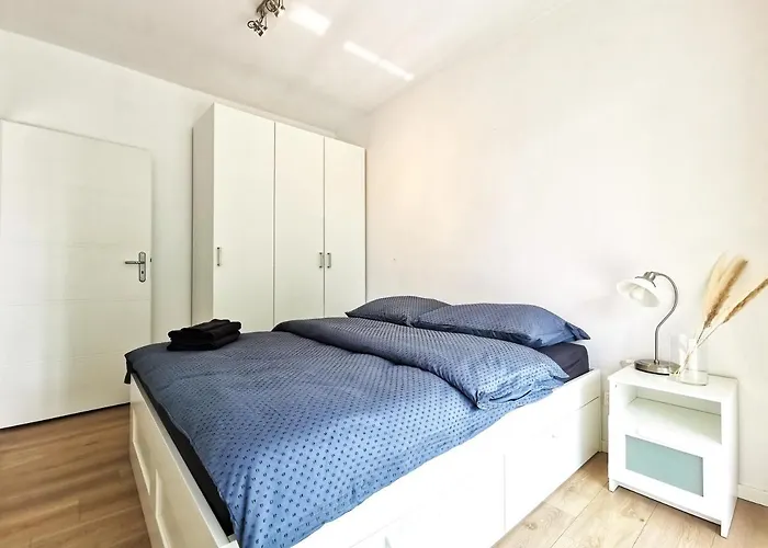 Matejki ~ Self Check-in 24 ~ Parking Appartamento