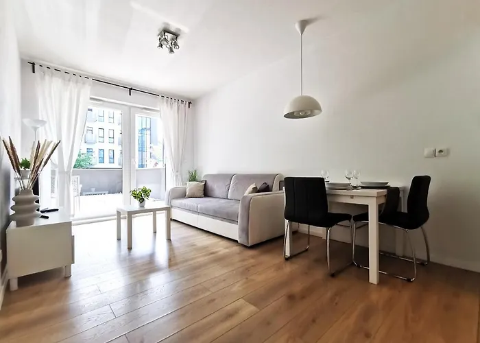 Matejki ~ Self Check-in 24 ~ Parking